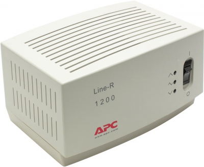   APC Line-R <LE1200I>(5.2 A,.160 ~ 290V,. 220/230/240V10%, 4   IEC  320-C13)  